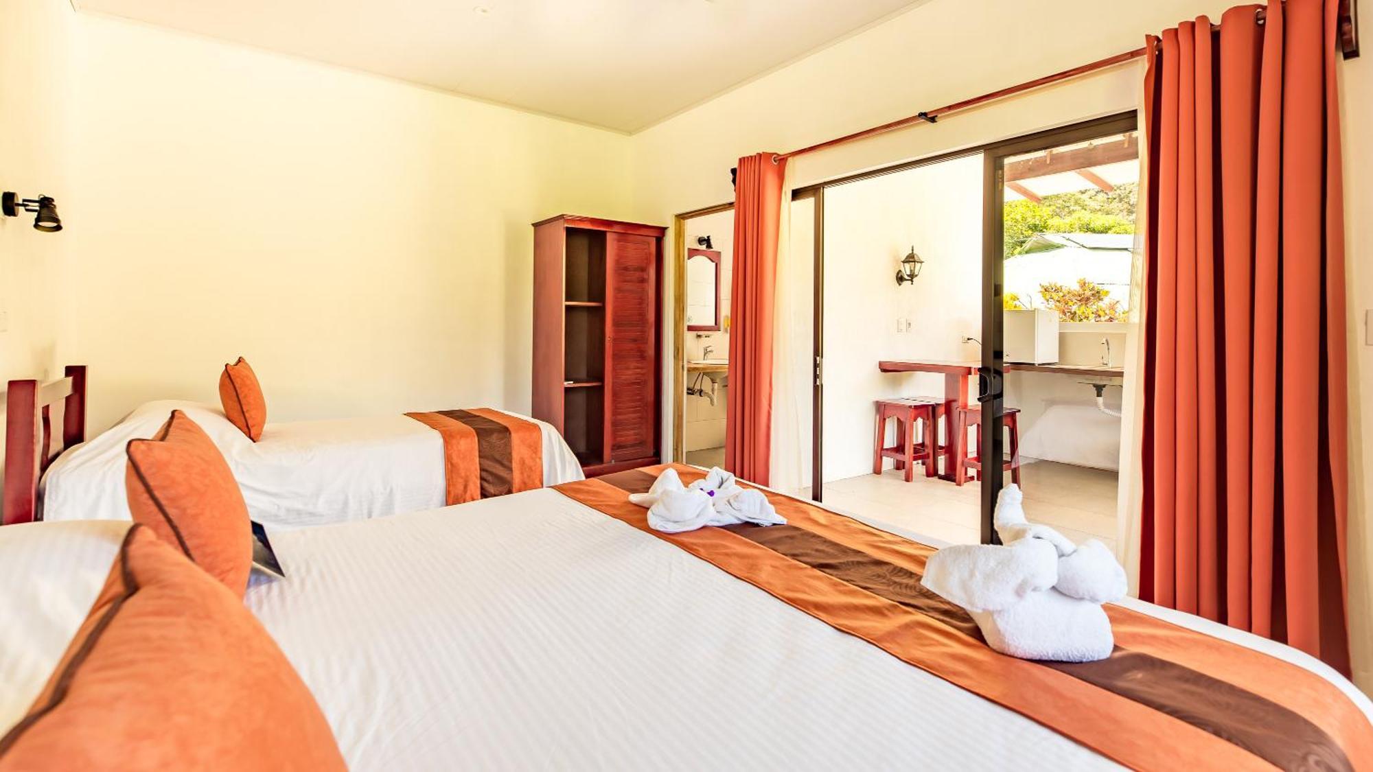 Hotel Villas Rio Mar Dominical Habitación foto